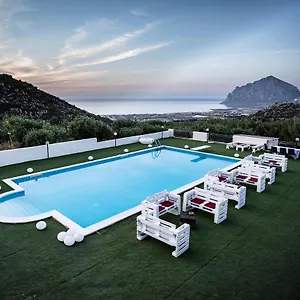 Bed & Breakfast Marina, Valderice